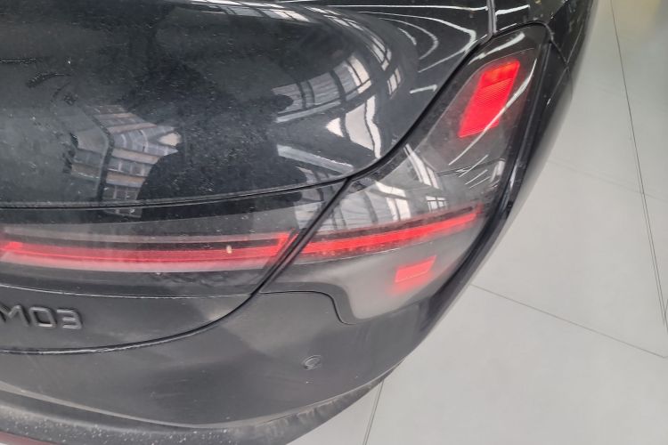 小鹏MONA M03 2025款 502 长续航 Max车身外观9