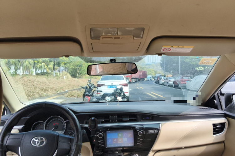 丰田 卡罗拉 2014款 1.6L CVT GL中控内饰22