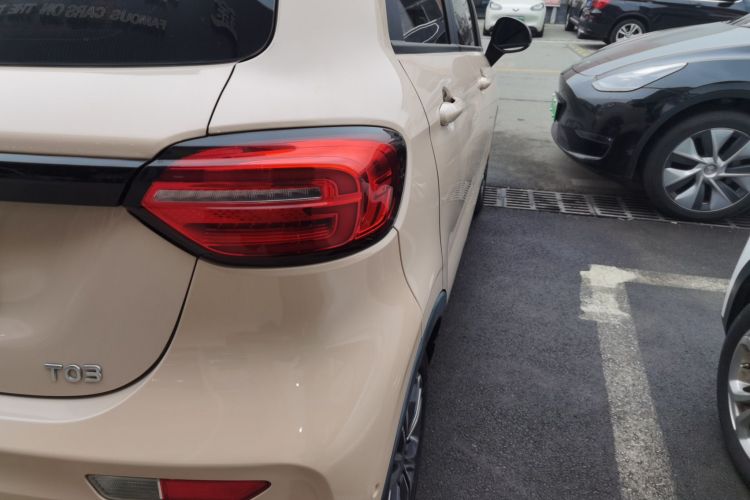 零跑汽车 零跑T03 2021款 400豪华版车身外观6006