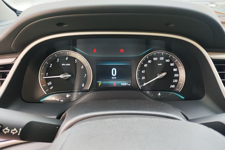 别克 英朗 2021款 改款 典范 1.5L 自动精英型中控内饰14