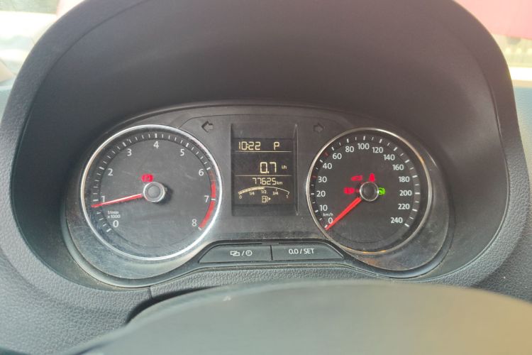 大众 Polo 2016款 1.6L 自动舒适型中控内饰14