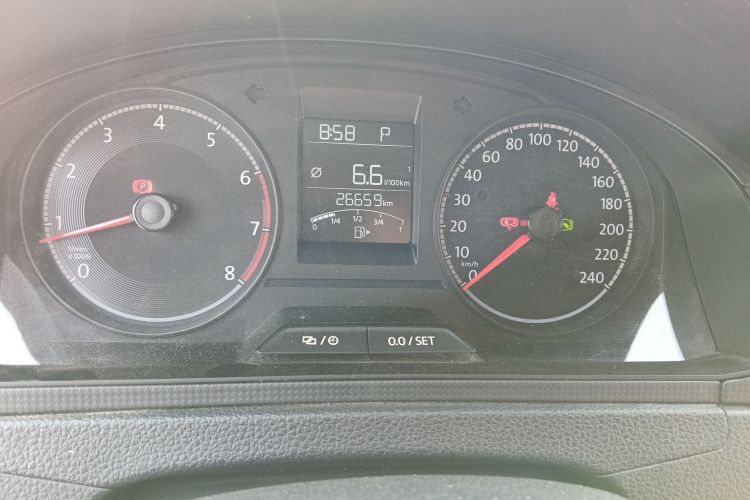 大众 桑塔纳 2021款 1.5L 自动风尚版中控内饰14