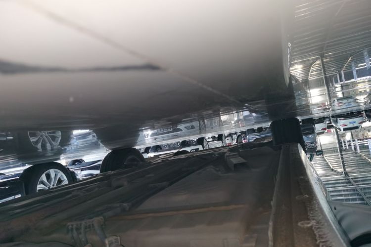 别克 威朗 2022款 Pro 532T 乐行版机舱底盘30