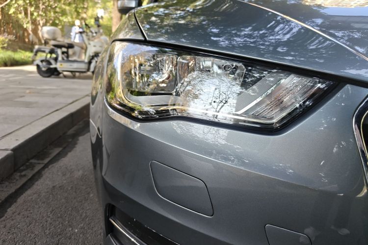 奥迪A3 2014款 Sportback 35 TFSI 自动进取型车身外观8