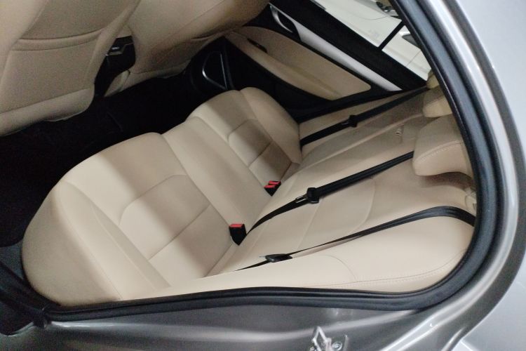 吉利汽车 帝豪 2018款 1.5L CVT豪华型中控内饰21