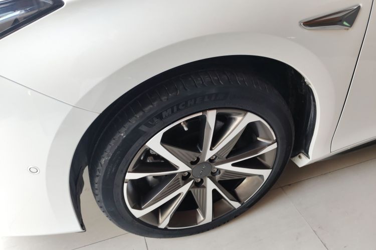 埃安 AION S Plus 2022款 80 科技版车身外观6007