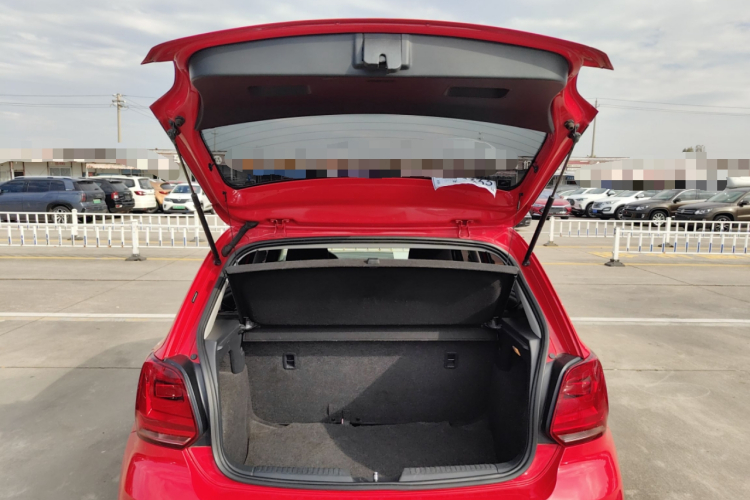 大众 Polo 2016款 1.4L 自动风尚型局部细节23