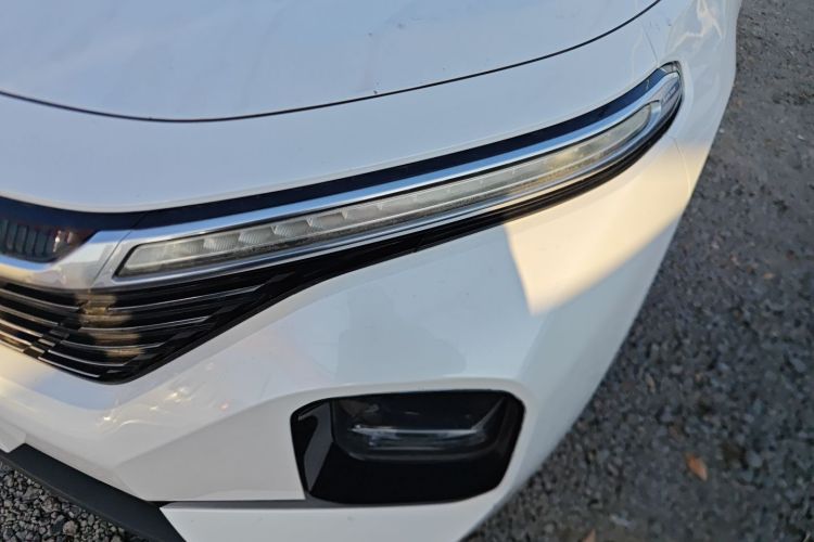 宝骏RC-5 2020款 1.5L 手动智耀豪华型局部细节36