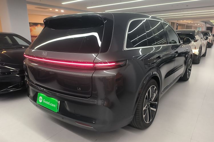 理想汽车 理想L8 2024款 Ultra车身外观7