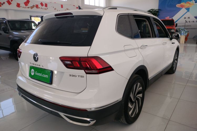 大众 途观L 2022款 330TSI 自动两驱智享版车身外观7