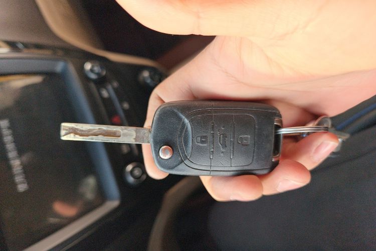 五菱汽车 五菱宏光 2016款 1.5L S1尊享型国V中控内饰11