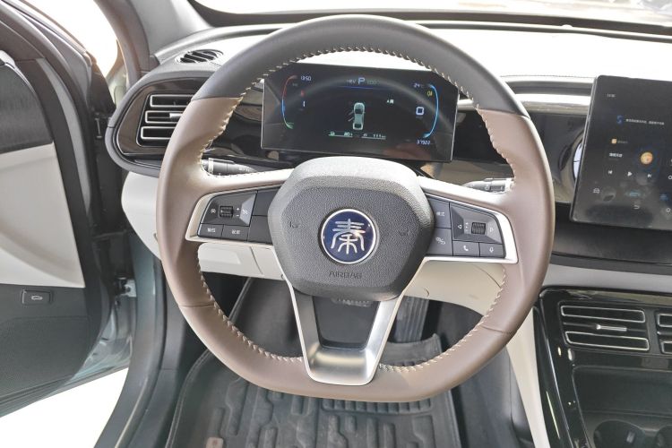 比亚迪 秦PLUS 2024款 荣耀版 DM-i 55KM领先型局部细节13