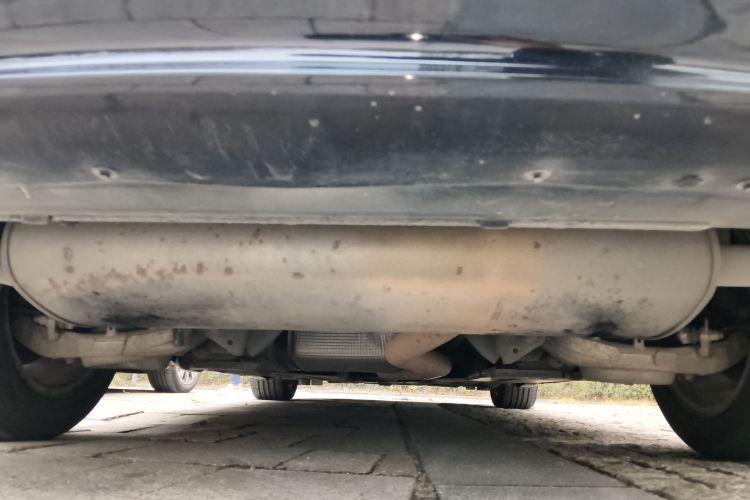 福特 蒙迪欧 2013款 2.0L GTDi200豪华型局部细节9009