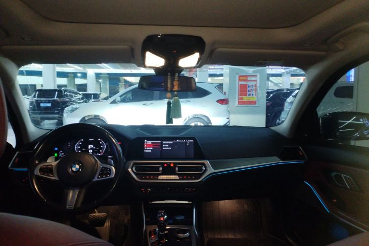 宝马3系 2022款 改款 325Li M运动曜夜套装局部细节22