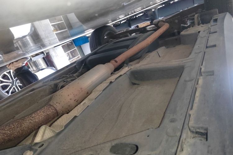 荣威RX5 2016款 20T 两驱自动互联网智享版局部细节9001