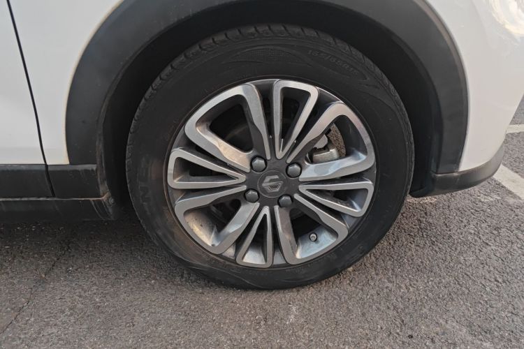 零跑汽车 零跑T03 2021款 400微糖版车身外观10