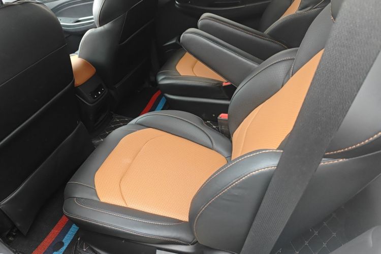 五菱汽车 五菱宏光S3 2019款 1.5L 手动舒适型 国VI中控内饰7004