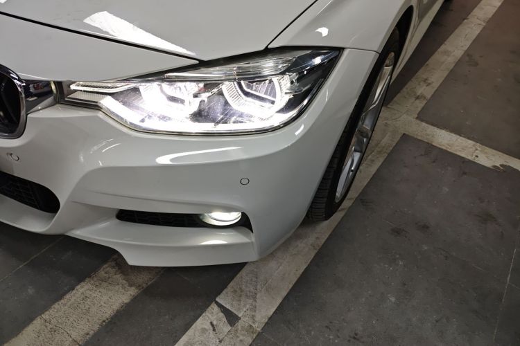 宝马3系 2019款 320Li M运动套装局部细节36