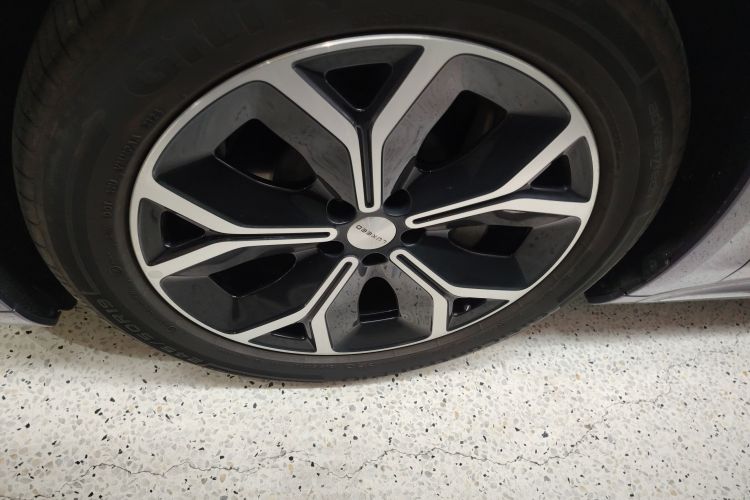 鸿蒙智行 智界S7 2024款 Pro 后驱长航版车身外观6007