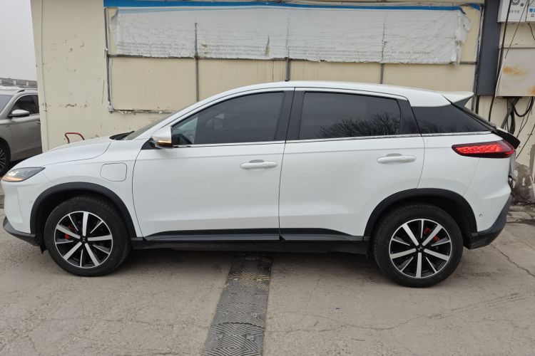 小鹏G3 2019款 智享版车身外观4