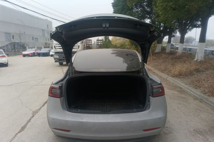 特斯拉 Model 3 2022款 后轮驱动版局部细节23