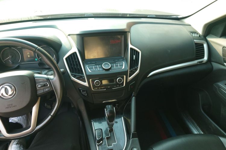东风风神AX7 2016款 2.0L 自动智逸型中控内饰12