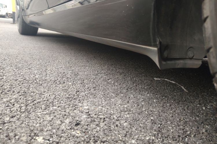 特斯拉 Model 3 2022款 后轮驱动版局部细节9002