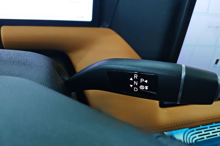 小鹏G9 2022款 702 Pro中控内饰18