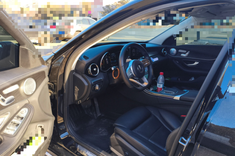 奔驰C级 2020款 改款 C 200 L 时尚型运动版中控内饰20