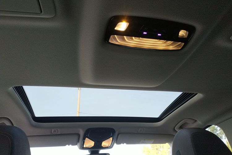 宝马5系 2020款 525Li 豪华套装局部细节22