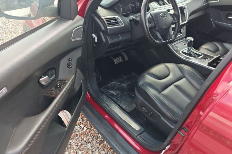 陆风X7 2015款 2.0T 全景尊贵版中控内饰7003