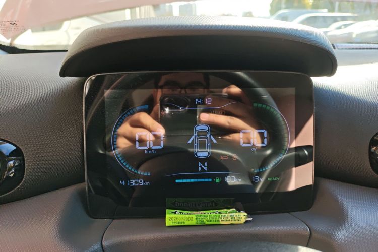 零跑汽车 零跑T03 2021款 400轻享版 磷酸铁锂中控内饰14