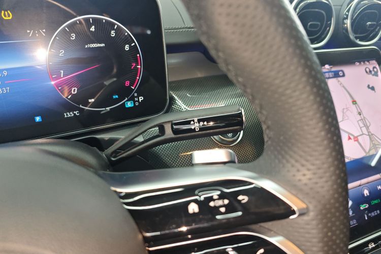 奔驰C级 2023款 改款二 C 260 L 运动版局部细节18