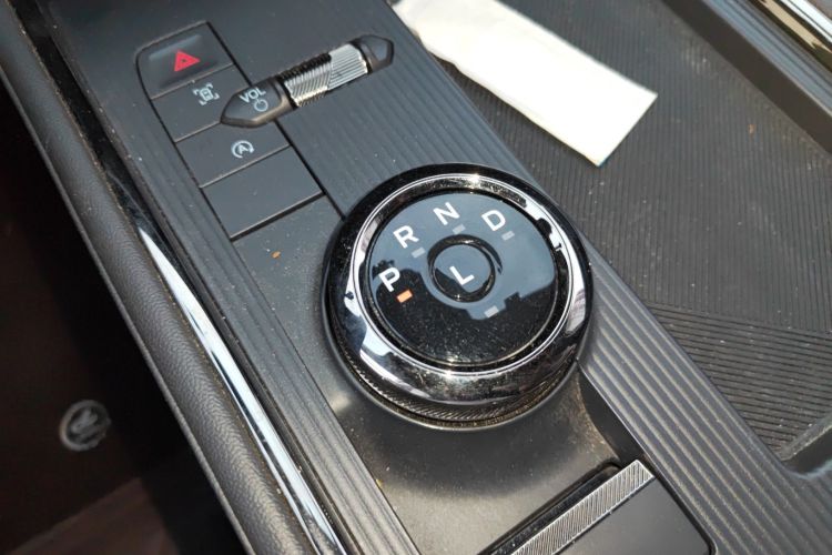 福特 蒙迪欧 2022款 改款 EcoBoost 245 豪华型中控内饰18