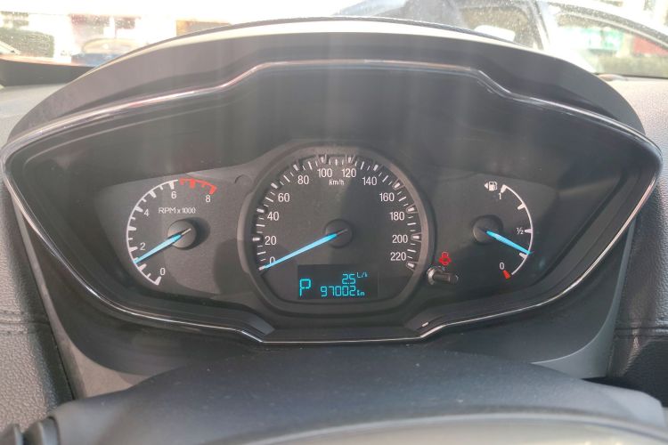 福特 福睿斯 2017款 幸福版 1.5L 自动时尚型中控内饰14