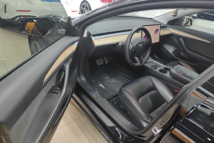 特斯拉 Model 3 2022款 后轮驱动版中控内饰7003