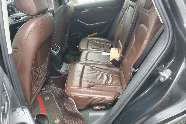 奥迪Q5 2013款 40 TFSI 舒适型中控内饰7004