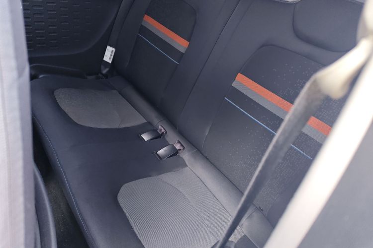 五菱汽车 宏光MINIEV 2020款 自在款 磷酸铁锂中控内饰21