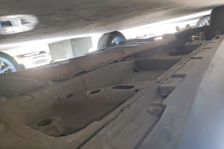 荣威RX5 2019款 20T 两驱自动4G互联铂金版局部细节9001