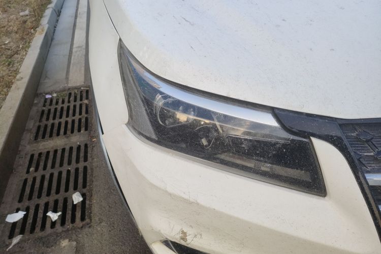 北汽幻速S7 2018款 1.5T 自动尊享型车身外观8