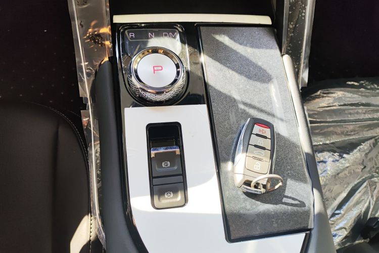 哈弗H6 2024款 1.5T 两驱经典版中控内饰18