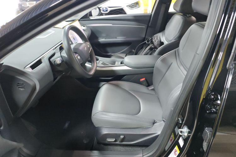 小鹏MONA M03 2024款 515 长续航中控内饰19