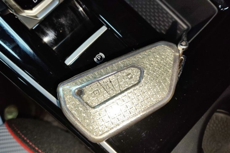 大众 2025款 凌渡L 280TSI DSG酷辣版中控内饰7001