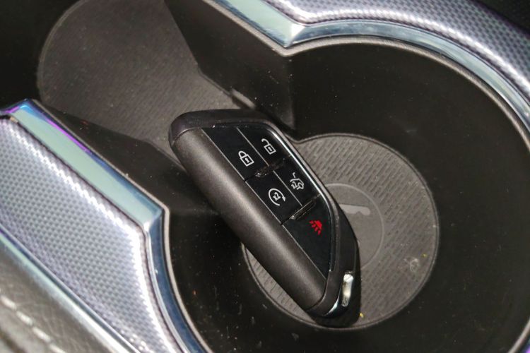 凯迪拉克CT4 2023款 28T 豪华型中控内饰11