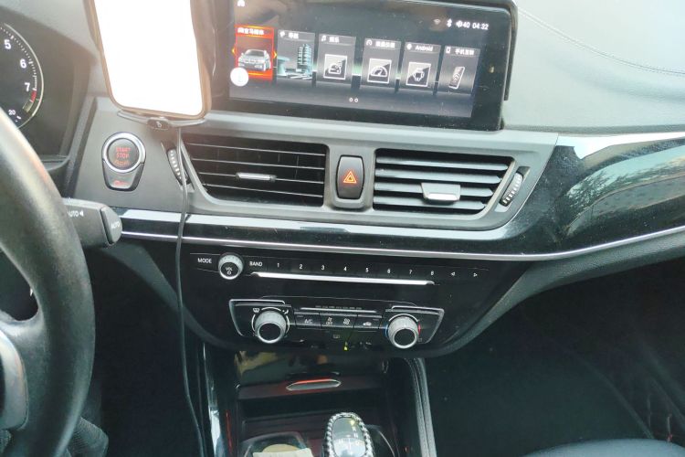 宝马1系 2018款 118i 运动型局部细节16