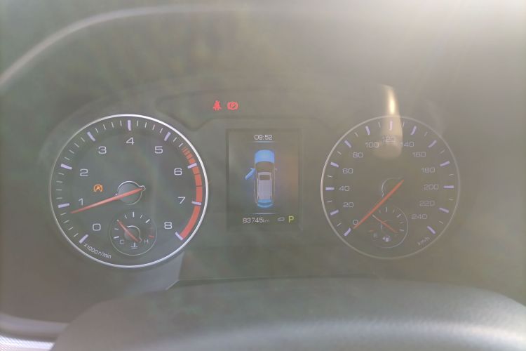 哈弗H6 2018款 红标 运动版 1.5T 自动两驱精英型局部细节14