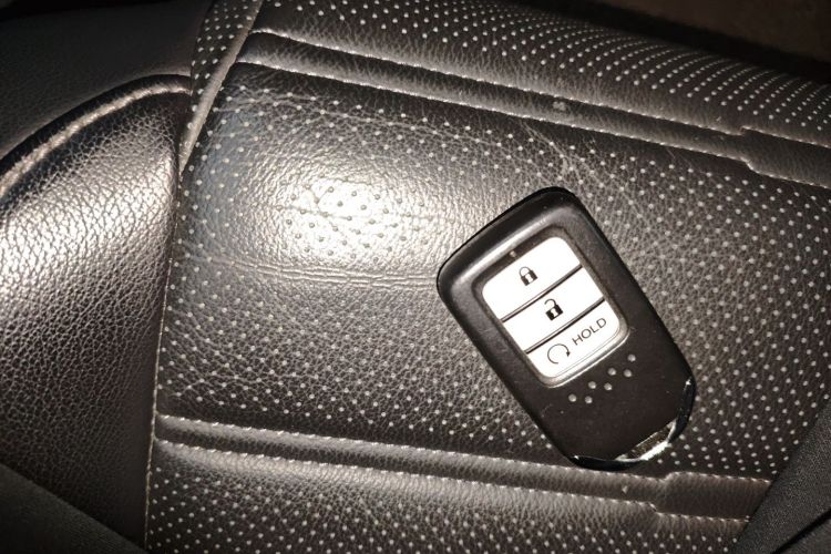 本田CR-V 2017款 240TURBO CVT两驱风尚版中控内饰7001