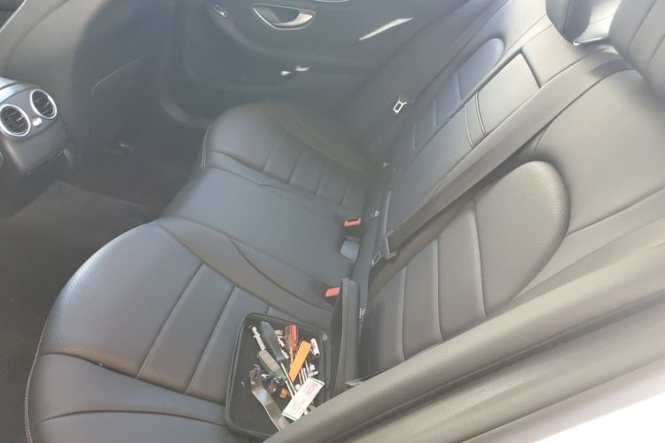 奔驰C级 2017款 改款 C 200 L 运动版中控内饰7004