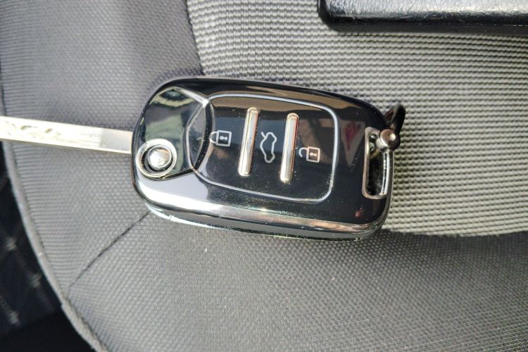 五菱汽车 宏光MINIEV 2022款 轻松款 磷酸铁锂中控内饰11