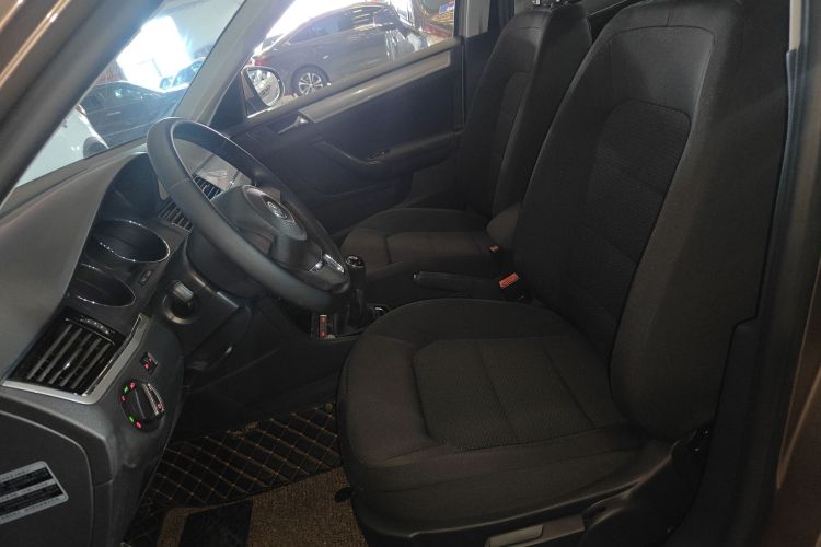 大众 宝来 2015款 质惠版 1.6L 手动时尚型局部细节19